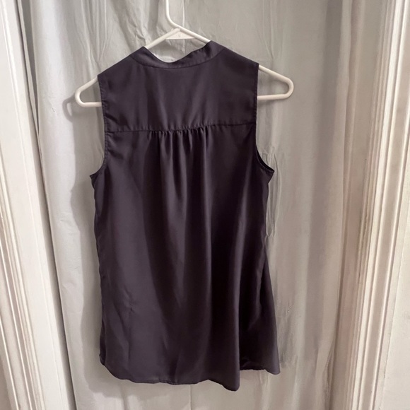 J crew gray button up shirt size 0 - Picture 3 of 4